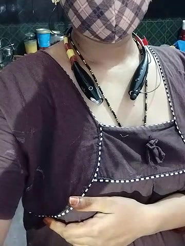 Stripchat-Public.Show-c-Sexynageena-2025.06.15.004645