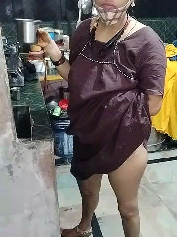 Stripchat-Public.Show-c-Sexynageena-2025.06.15.004645