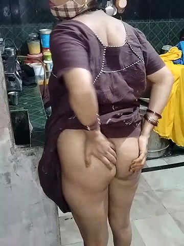 Stripchat-Public.Show-c-Sexynageena-2025.06.15.004645