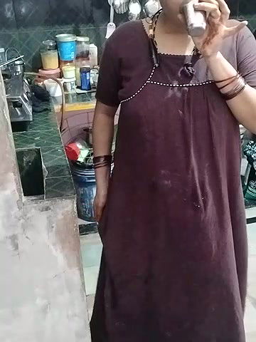 Stripchat-Public.Show-c-Sexynageena-2025.06.15.025928