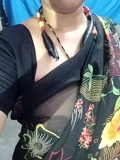 Stripchat-Public.Show-c-Sexynageena-2025.06.15.174653