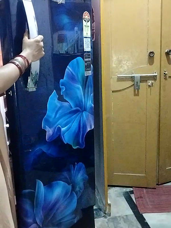 Stripchat-Public.Show-c-Sexynageena-2025.06.15.191539