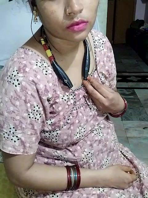 Stripchat-Public.Show-c-Sexynageena-2025.06.17.205106