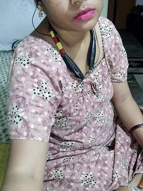 Stripchat-Public.Show-c-Sexynageena-2025.06.17.205106