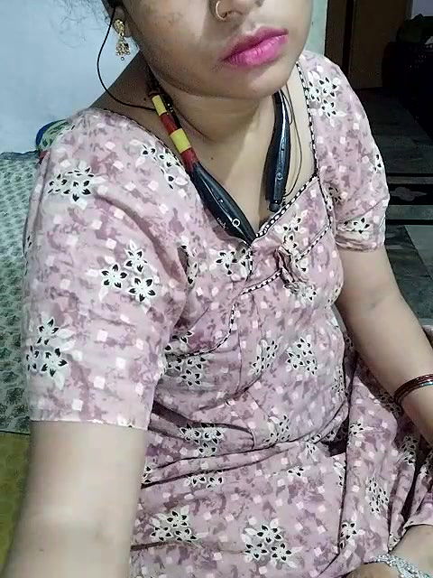 Stripchat-Public.Show-c-Sexynageena-2025.06.17.205106