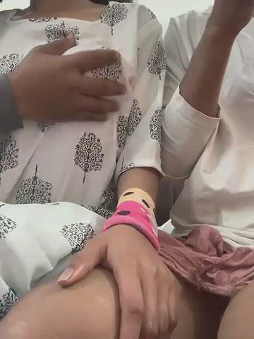 Stripchat-Public.Show-c-tina18teen-2025.01.23.112953