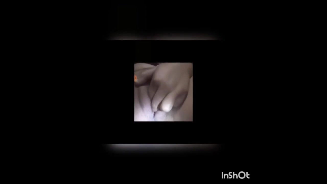 Married Bhabi Showing On videoCall