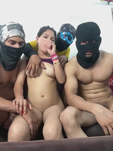 Stripchat-Public.Show-c-tina18teen-2025.03.24.114420