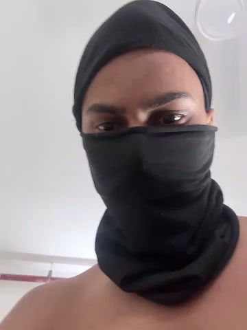 Stripchat-Public.Show-c-tina18teen-2025.04.30.104652