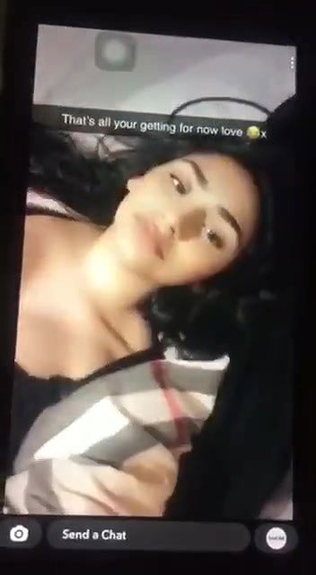 Beautiful Paki Girl Showing