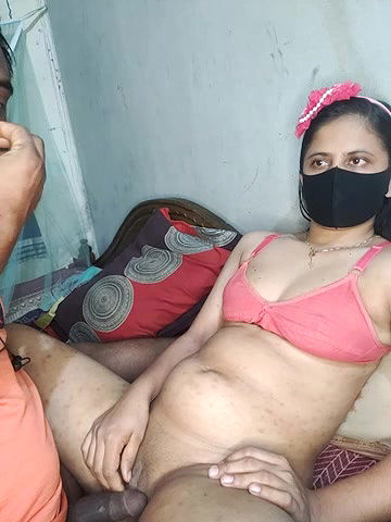 Stripchat-Public.Show-c-Younger_Couples-2025.03.19.175909