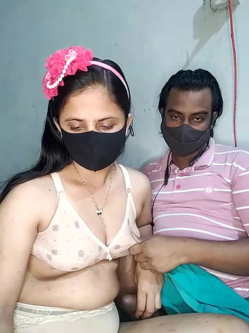 Stripchat-Public.Show-c-Younger_Couples-2025.03.20.173553