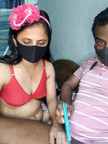 Stripchat-Public.Show-c-Younger_Couples-2025.03.21.175652