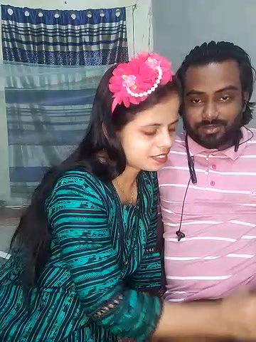 Stripchat-Public.Show-c-Younger_Couples-2025.03.22.172101