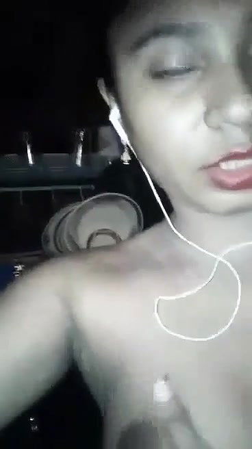 Horny Bangla Village Girl Showing And Fingering BanglaTalk