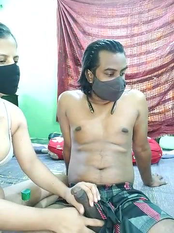 Stripchat-Public.Show-c-Younger_Couples-2025.05.04.023421