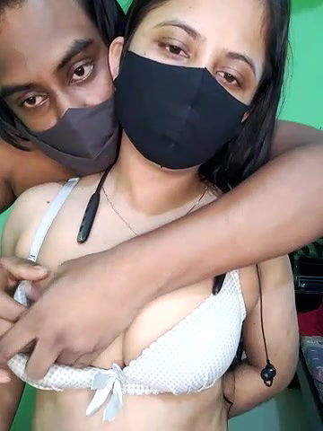 Stripchat-Public.Show-c-Younger_Couples-2025.05.04.033628