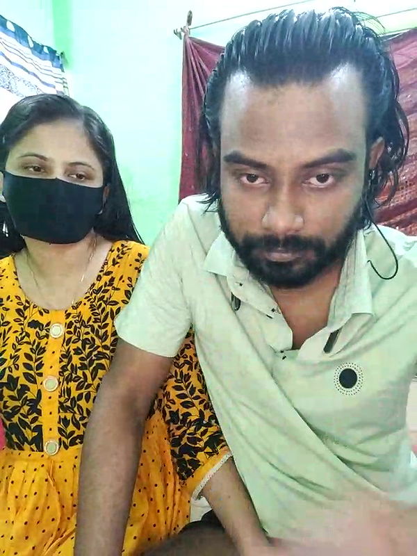 Stripchat-Public.Show-c-Younger_Couples-2025.05.07.023736