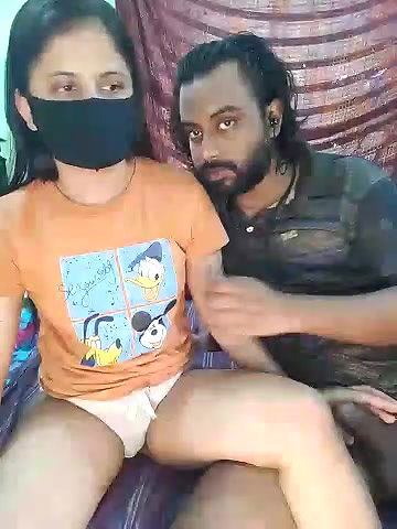 Stripchat-Public.Show-c-Younger_Couples-2025.05.11.042054