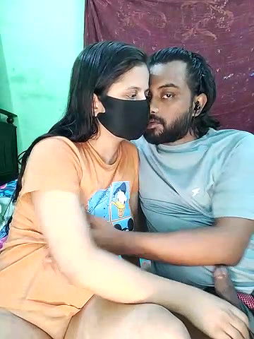 Stripchat-Public.Show-c-Younger_Couples-2025.05.11.172653