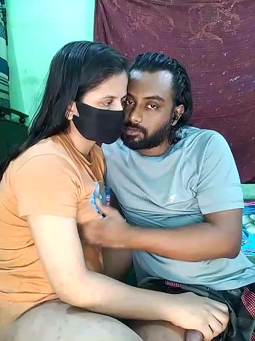 Stripchat-Public.Show-c-Younger_Couples-2025.05.11.175037