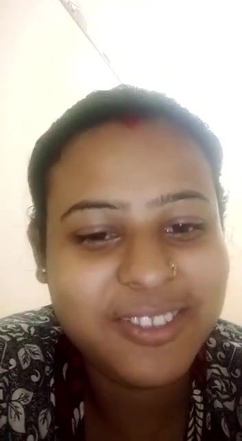 Bhabhi showing boobs and hairy pussy