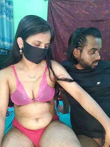 Stripchat-Public.Show-c-Younger_Couples-2025.05.15.171943