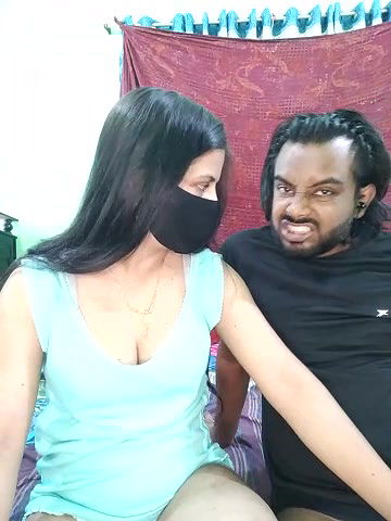 Stripchat-Public.Show-c-Younger_Couples-2025.05.17.031545