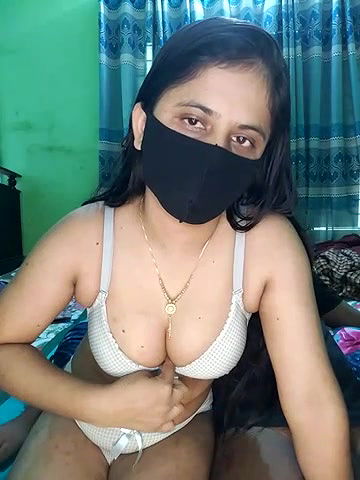 Stripchat-Public.Show-c-Younger_Couples-2025.06.05.041621