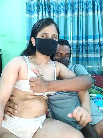 Stripchat-Public.Show-c-Younger_Couples-2025.06.09.035527