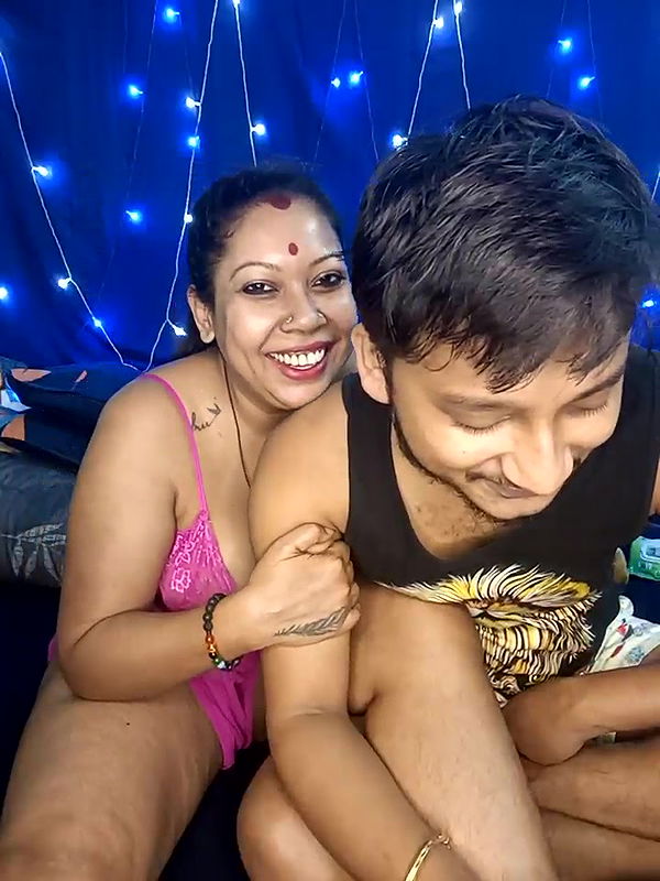 Stripchat-Public.Show-c-YOUR_LOVELY-40-2025.02.07.031256