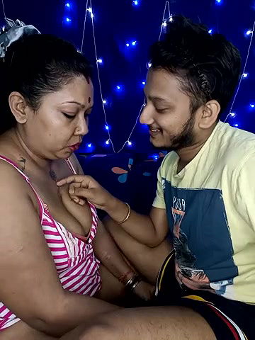 Stripchat-Public.Show-c-YOUR_LOVELY-40-2025.02.09.203059