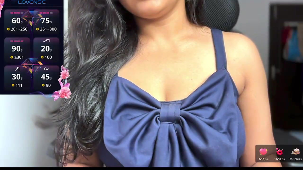 Stripchat-Public.Show-f-Adeline_lilly-2025.06.16.175336