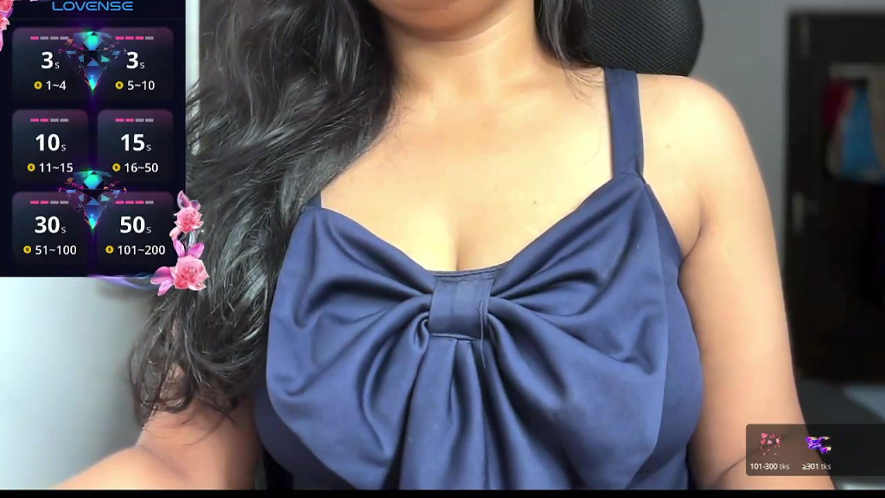 Stripchat-Public.Show-f-Adeline_lilly-2025.06.16.175336