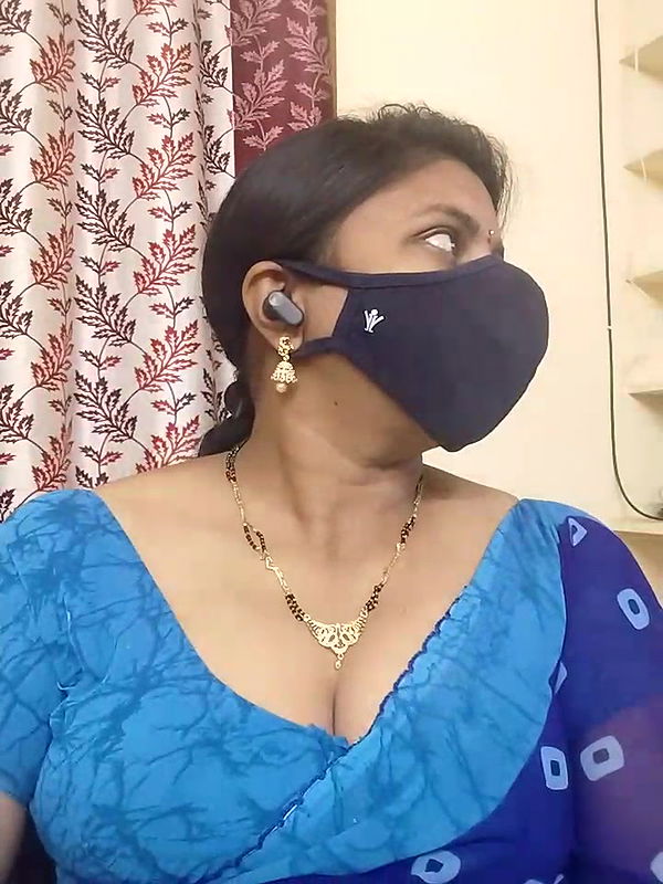 Stripchat-Public.Show-f-Indian-Indhuja-2025.02.04.025942