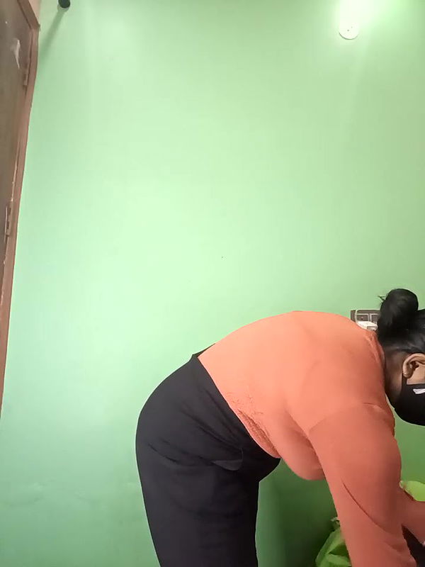 Stripchat-Public.Show-f-Kanak_5-2025.01.07.135249