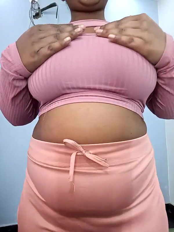 Stripchat-Public.Show-f-Kanak_5-2025.02.03.072514