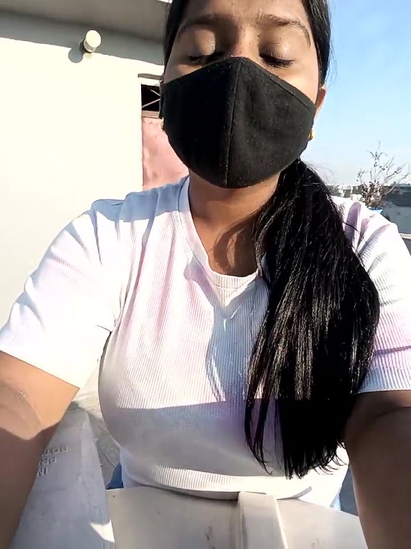 Stripchat-Public.Show-f-Kanak_5-2025.02.08.103619