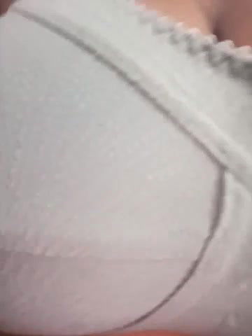 Stripchat-Public.Show-f-Kanak_5-2025.04.12.050411