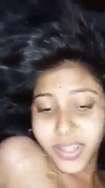 Desi cute face friend wife