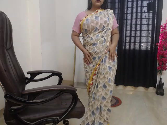 Stripchat-Public.Show-f-Queen_Jessia-2025.01.07.064735