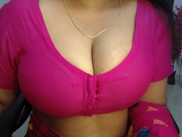 Stripchat-Public.Show-f-Queen_Jessia-2025.01.12.070044