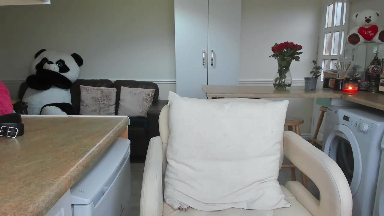 Stripchat-Public.Show-f-winterforu-2025.02.13.152744