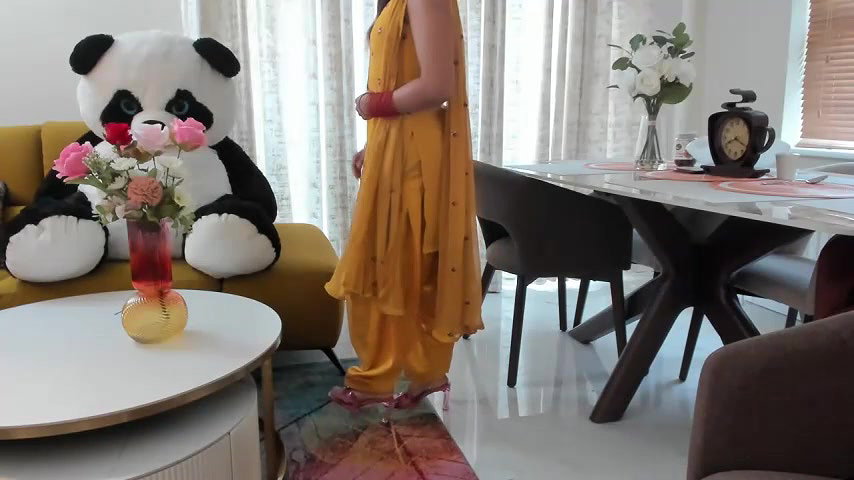Stripchat-Public.Show-f-winterforu-2025.05.07.190452