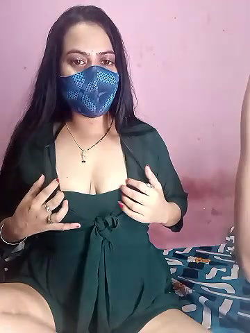 Stripchat-Public.Show-c-Fun_game-2024.08.17.040304