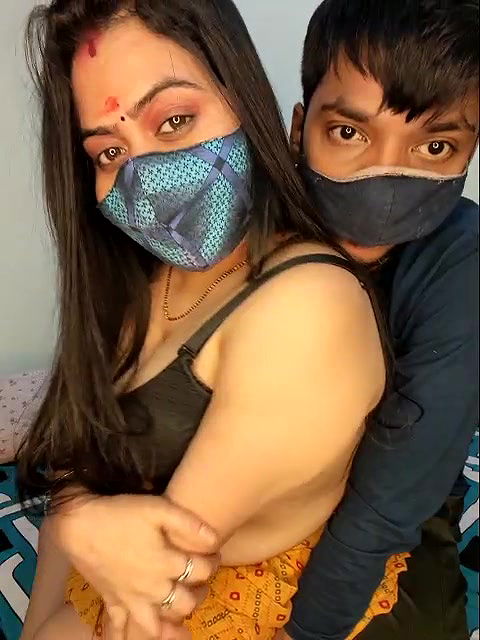 Stripchat-Public.Show-c-Fun_game-2024.11.20.213857