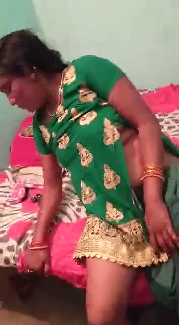 Bhabhi Boobs Pressing and Fucked