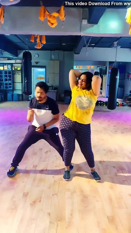 Anupama swathi huge kundi ass shake cheeks crack swollen pussy visible