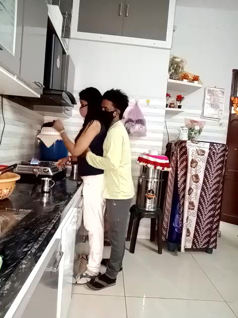 Stripchat-Public.Show-c-Best-Couple-2025.01.09.075745