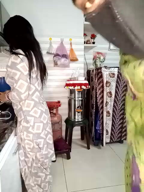 Stripchat-Public.Show-c-Best-Couple-2025.01.10.120114